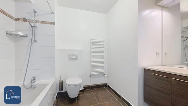 Appartement T2 Dernier Etage Balcon Parking Vue Jura