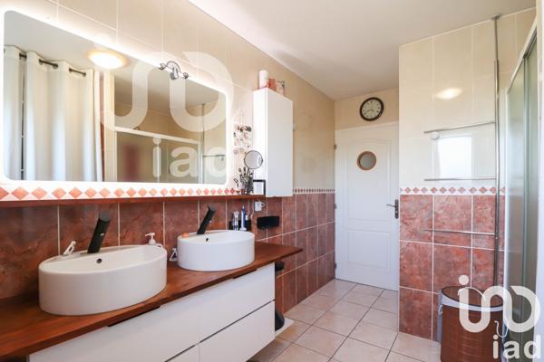 Maison à vendre 5 pièces 142 m² Nieul