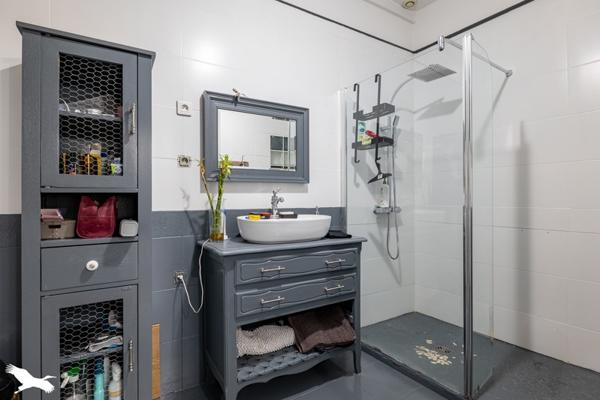 Maison à vendre 213 000 € Matha 6 p 173 m² DPE E