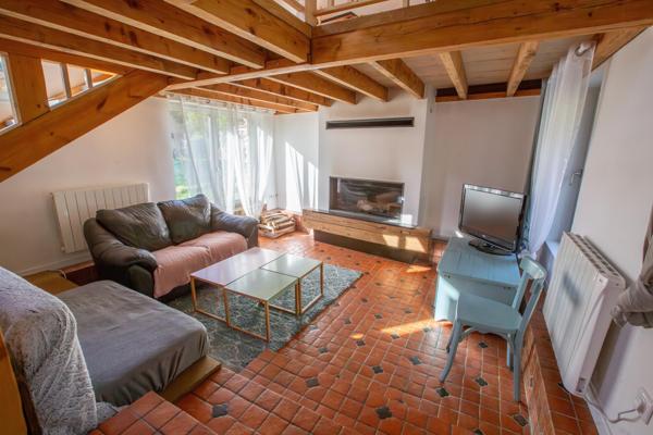 SUPERBE MAISON FAMILIALE