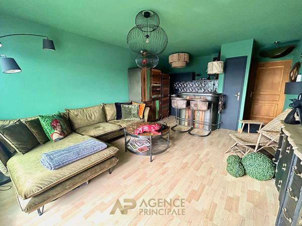 T2 - Ville en Bois - Vu Bassin des Chalutiers 335 000 € **  - Référence  MRGYOFF