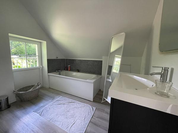 Maison ancienne rénovée - MONTHOU SUR CHER