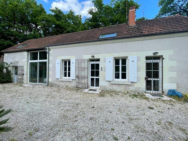 Maison ancienne rénovée - MONTHOU SUR CHER