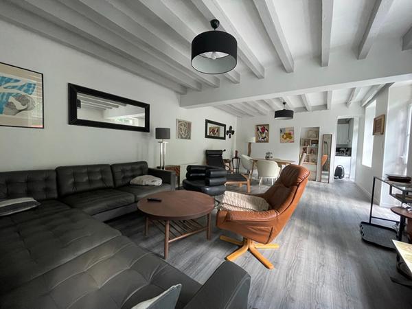 Maison ancienne rénovée - MONTHOU SUR CHER