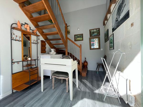 Maison ancienne rénovée - MONTHOU SUR CHER