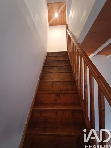 Immeuble à vendre 109 m² Bages