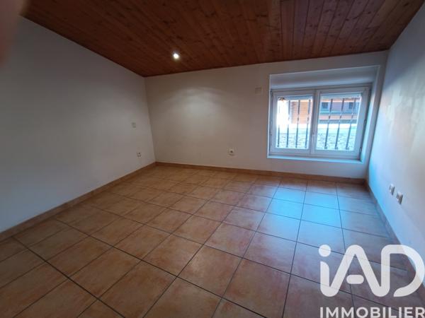 Immeuble à vendre 109 m² Bages