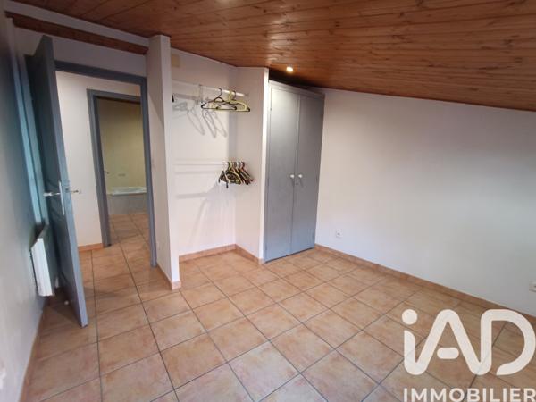Immeuble à vendre 109 m² Bages
