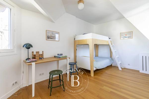 Paris 7ème, Appartement 3 Chambres -  114 m² à vendre