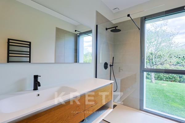 Villa d'architecte vue Sainte-Victoire