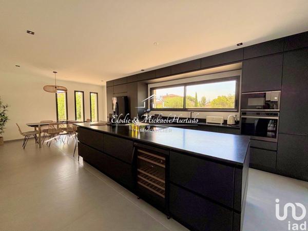 Maison à vendre 6 pièces 314 m² Le Pontet