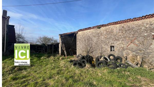 DEPENDANCE A RENOVER DIVATTE SUR LOIRE