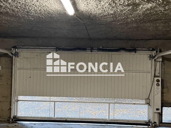 Location Parking - 13 AVENUE LOUIS ARMAND Saint-julien-en-genevois 74160