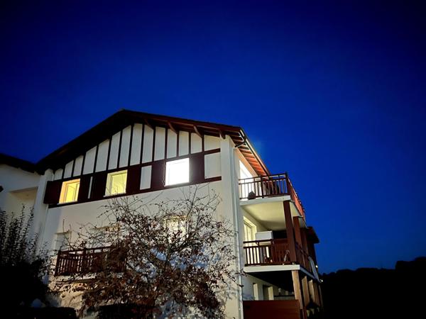 Superbe T3 de 61 M2 récent avec Terrasse st pee sur Nivelle