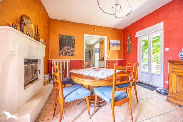 Maison à vendre |  Saint-Maixent-l'École |  7 pièces | 163 m²