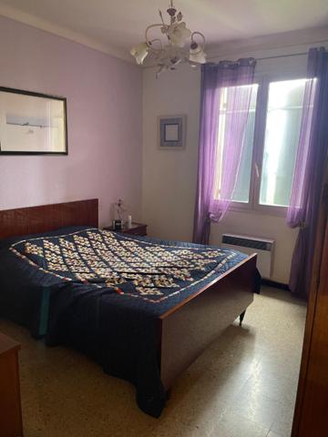 EXCLUSIVITE A CHATEAUNEUF DE GADAGNE ENTRE AVIGNON ET L'ISLE SUR LA SORGUE - MAISON A VENDRE DE PLAIN PIED AVEC PISCINE SUR IMMENSE TERRAIN DE 5200 M²