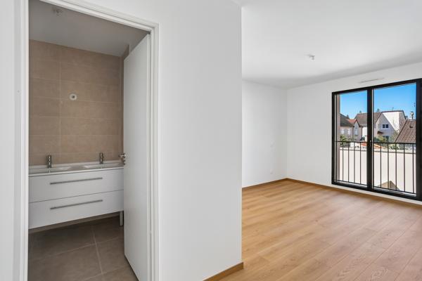 Quartier Palissy, maison de 219 m², 8 pièces