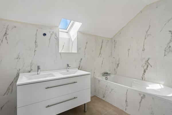 Quartier Palissy, maison de 219 m², 8 pièces