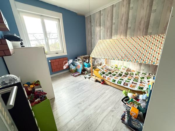 Maison 7 pièce(s) 6 chambre(s) 195 m²