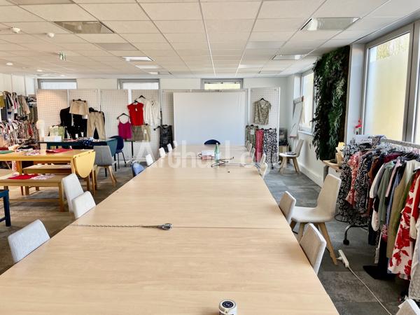 Bureaux à louer avec parkings à Marcq-en-Baroeul dans la zone de la Pilaterie