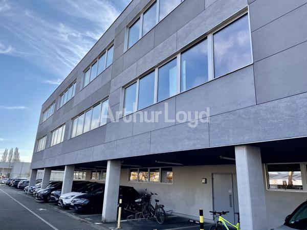 Bureaux à louer avec parkings à Marcq-en-Baroeul dans la zone de la Pilaterie