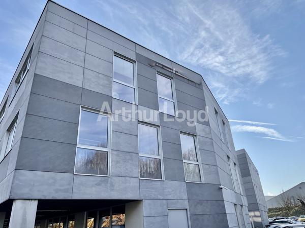 Bureaux à louer avec parkings à Marcq-en-Baroeul dans la zone de la Pilaterie