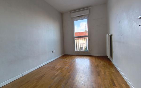 Appartement à vendre    3 pièces • 70,89 m2 Le Perreux-sur-Marne