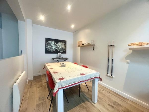 Saint-Germain-lès-Arpajon (91180) SAINT-GERMAIN-LES-ARPAJON - MAGNIFIQUE LOFT DE TYPE F4 - 78 M2 - ENTIEREMENT RÉNOVÉ