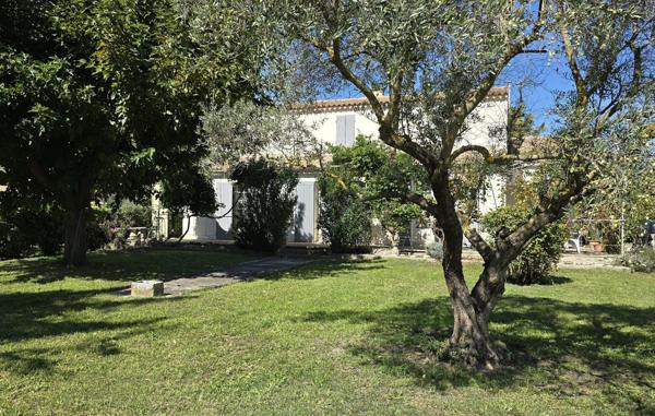 Maison familiale au calme dans une impasse