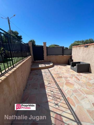A vendre Maison atypique - Six Fours Les Plages 6P de 156.35 m2 avec garage et piscine