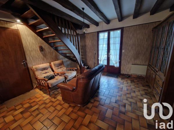 Maison traditionnelle 4 pièces de 76 m² à Dordives (45680)