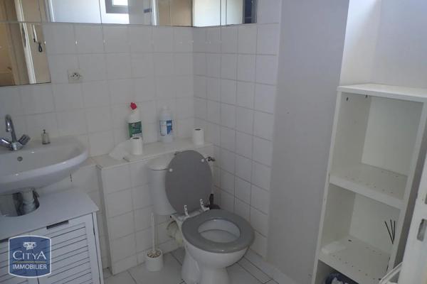 Appartement à louer 2 pièces 48.26m² Angers (49000)