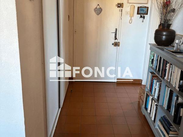 Location Appartement 4 pièces 81.2 m² - GRAND LARGE BT D Saint-mandrier-sur-mer 83430