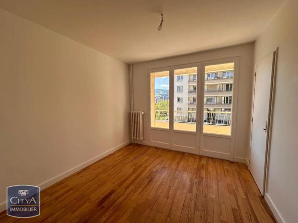 Appartement à louer 4 pièces 66.51m²