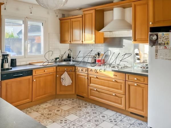 🏡 Charmante maison rénovée avec goût de 144,87 m²