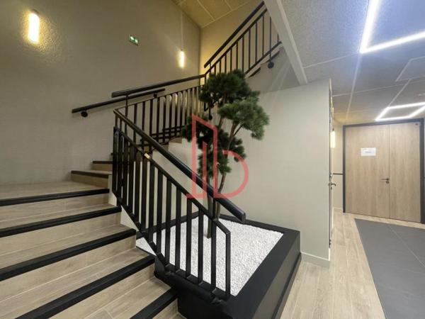 Bureau de 602 m² à louer à Bordeaux Sud-Ouest
