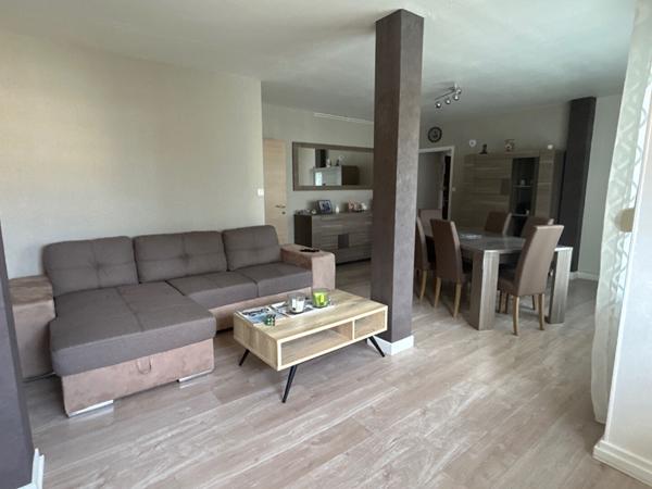 Appartement Chalon Sur Saône 5 pièce(s) 82 m² entièrement rénové
