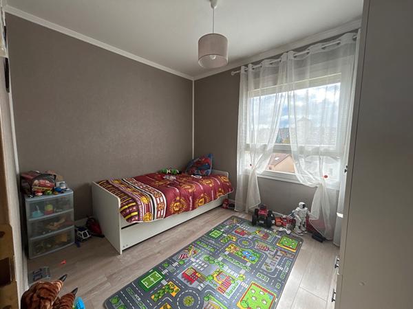 Appartement Chalon Sur Saône 5 pièce(s) 82 m² entièrement rénové