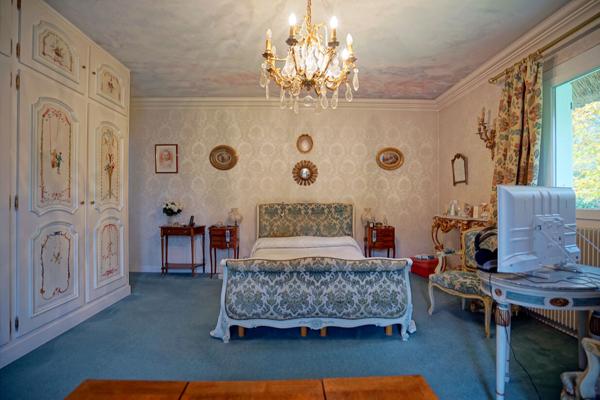 EXCLUSIVITE MARDIE AU BORD DE L'EAU