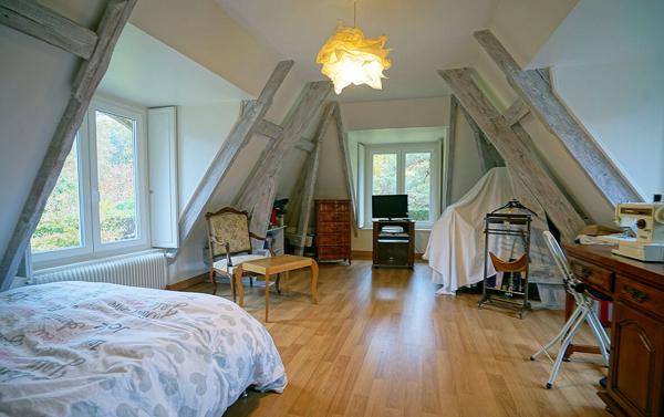 EXCLUSIVITE MARDIE AU BORD DE L'EAU