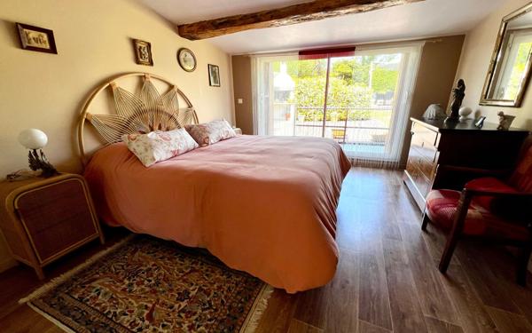 Maison à vendre    7 pièces • 226 m2 Semussac