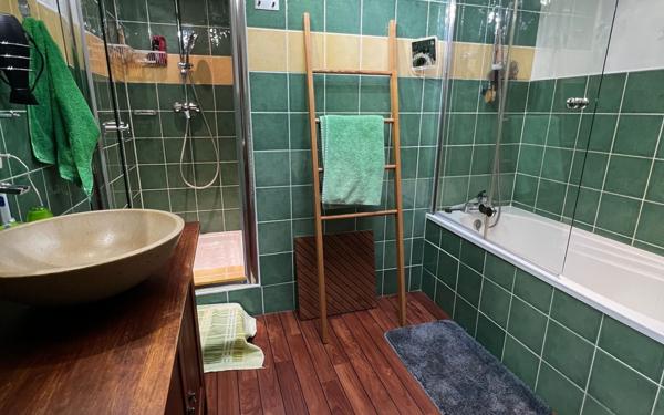 Maison à vendre    7 pièces • 226 m2 Semussac