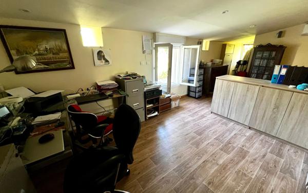 Maison à vendre    7 pièces • 226 m2 Semussac