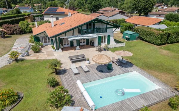 Maison à vendre    7 pièces •  Labouheyre