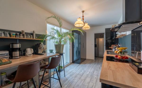 Maison à vendre    7 pièces •  Labouheyre