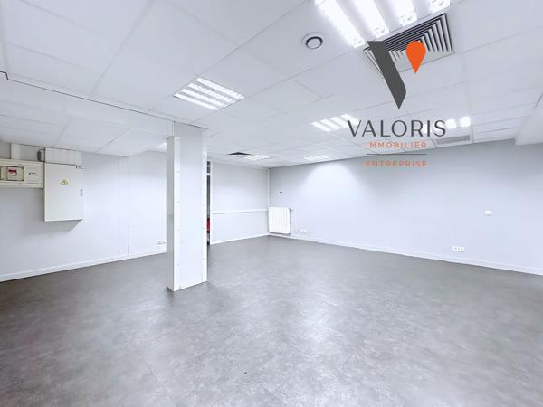 GRENOBLE-LOCATION-BUREAUX-PIED D'IMMEUBLE