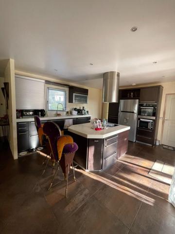 83520 ROQUEBRUNE SUR ARGENS MAISON D'HOTES  SUR 1 HECTARE