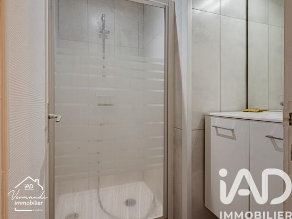 Immeuble à vendre 122 m² Surgères