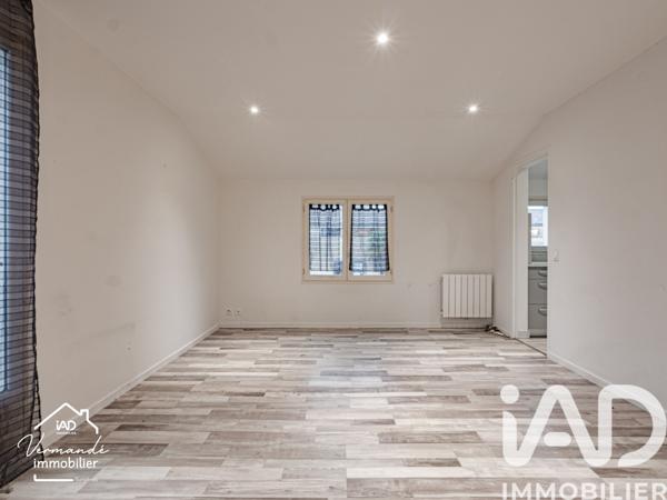 Immeuble à vendre 122 m² Surgères