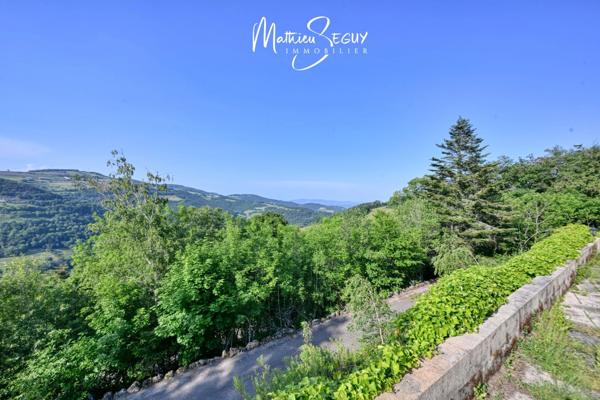 YZERON - Appartement T4 duplex de tourisme